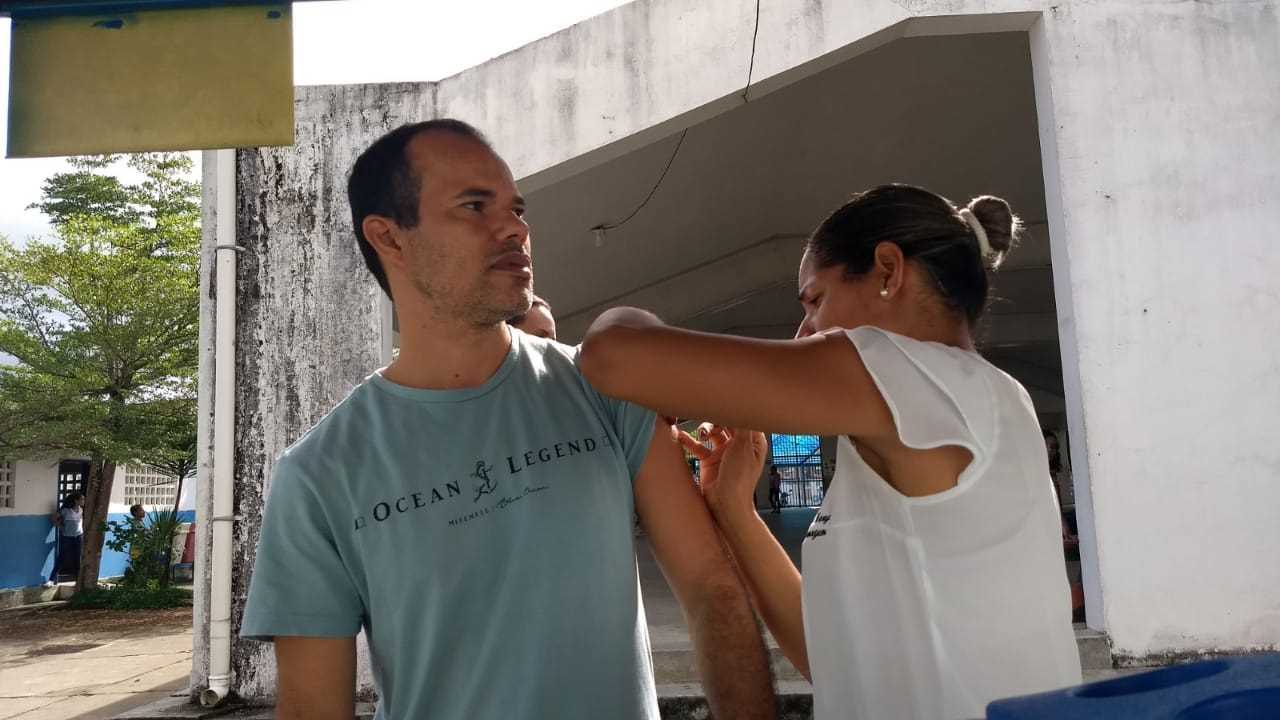 Camacã: Campanha de Vacinação contra Influenza (Gripe) alcança professores da rede pública 
